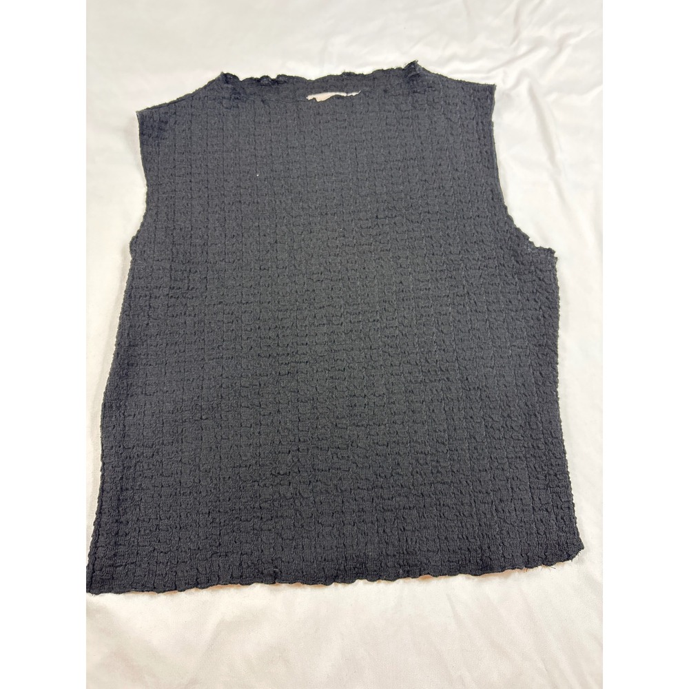 Good Luck Gem Black Popcorn Textured Sleeveless Top Size L Smocked Tank